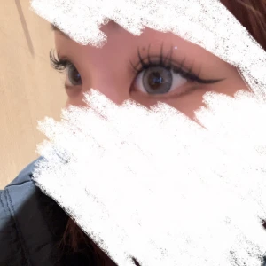 こんばんはるなです❣️の写真1枚目