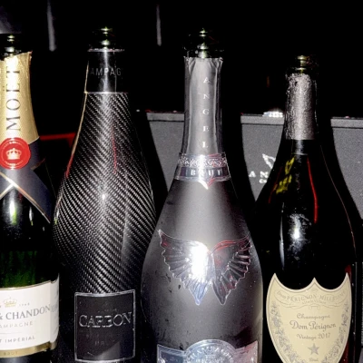 🥂🥂🥂🥂