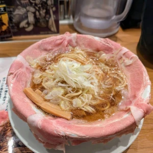 ラーメン🍜🤍の写真1枚目