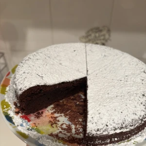 昨日は暇でガトーショコラとモツ煮を作った〜の写真1枚目