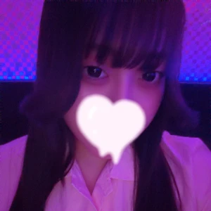 出勤しました〜👸🏻💕の写真1枚目