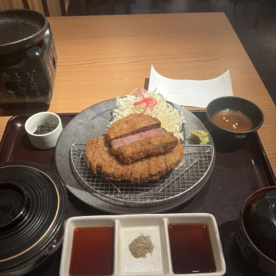今日も牛カツ食べました