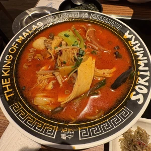 前回もお客様たくさん来てくれて楽しく酔えました🫶🏻ありがとうございました🥂の写真1枚目