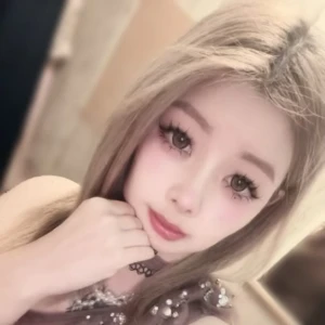 こんばんはー🎶いよなだよん🥰の写真1枚目