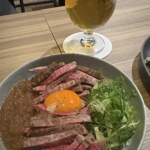 ましろ出勤中です🦖🐾の写真2枚目