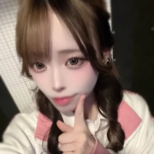 出勤です❕✩.*˚の写真1枚目