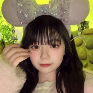 今日いるよ💕の写真1枚目