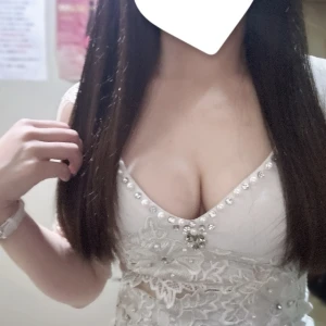 こんばんは、ななです😽の写真1枚目