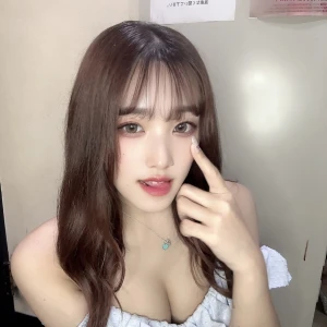 新しいドレスは気分上がるね👗𓈒𓂂𓏸の写真1枚目