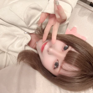 個人的な趣味で毎週カレンダーを書いてるのですが(やることリスト)、このカレンダーを見てわかる通り今週は彼シャツみたいです☺️の写真2枚目
