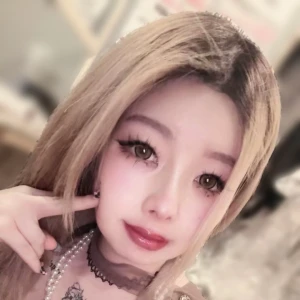 こんばんはー😊いよなだよー😉の写真1枚目