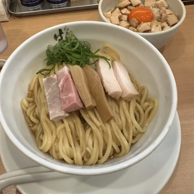 こんにちはゆりあです