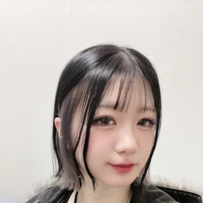 ちょっと前にロングからショートになりました〜💁✂