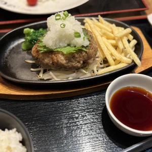 22時以降にいるよ〜の写真1枚目