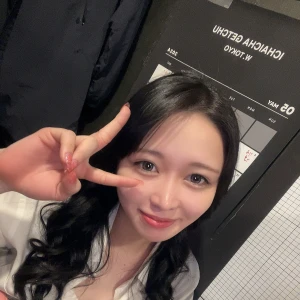 えっーーとこんなに笑ってますがの写真1枚目