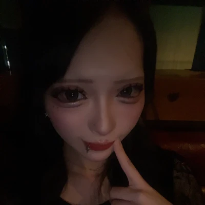 れいか出勤してます✨今日もお疲れ様です😊💖