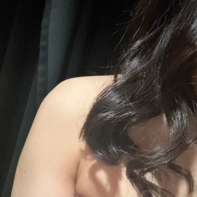 今日は巻き髪で💗