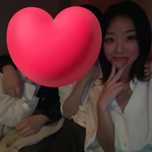 21時です🌝の写真1枚目