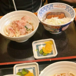 20時はんから出勤してるよ🤭の写真2枚目