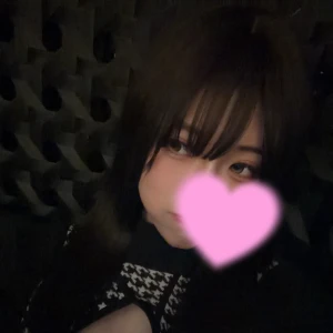 今日は20時30分〜います〜🥰の写真1枚目