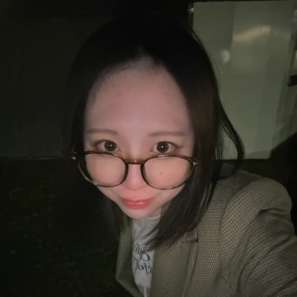 津田沼いちゃキャバ「スーパーショーガールズ」