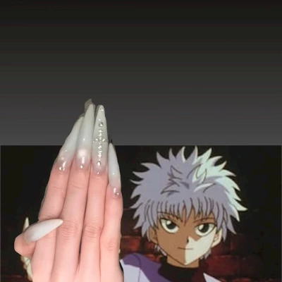 にゅーねいる🖤