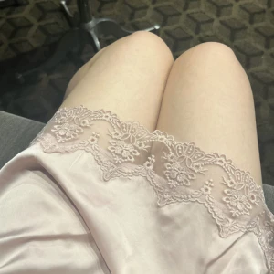 <p><br>こんばんは！まいです🌛<br>今日から🆕イベントです（｡･ω･｡）<br>普段着ない服だから新鮮🐟<br>雨降ってるけど負けずに出勤してます☔️</p>の写真1枚目