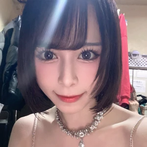 謎に後光が差してる(*^-^*)の写真1枚目