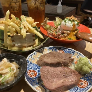 タンがホロホロで美味しかった✨の写真1枚目