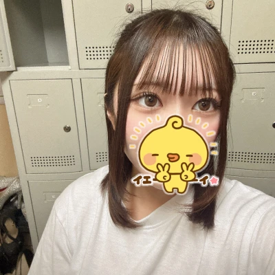 こんにちは〜！あやなです