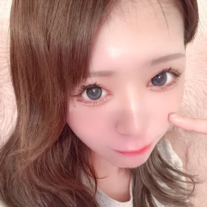 本日は同伴です😊21時頃にお店に入ります¨̮⃝の写真2枚目
