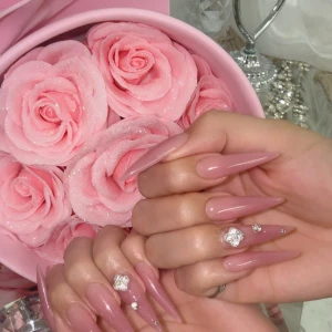 💅🏻💅🏻💅🏻💅🏻の写真1枚目