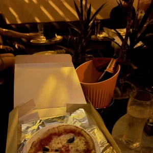 今日はシャンパン3本飲んで酔っぱらい😵‍💫💕の写真1枚目