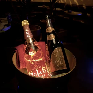 本日も出勤してます🫶🏻の写真1枚目