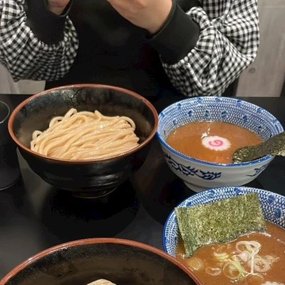 🍲🥢