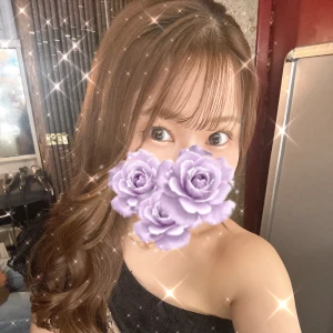 本日も出勤してます☺️の写真1枚目