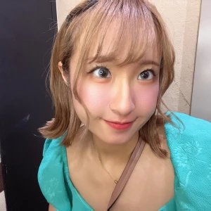 出勤してます✨の写真1枚目