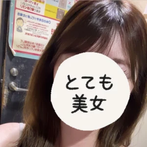 ナミ出勤ちゅう😘🍊の写真1枚目