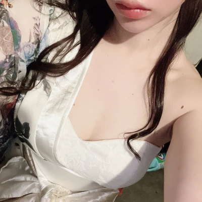 あやかです🍑