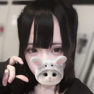 変態たちへの写真1枚目