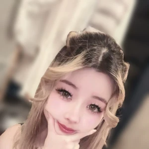 こんばんはー♪いよなだよー🫶の写真1枚目