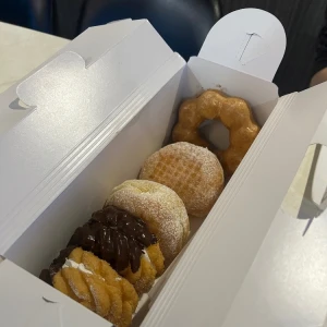 ドーナツ🍩🍴の写真1枚目