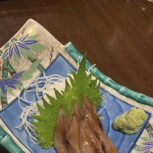 こんばんは！tiaraのみおんです🐣🤍の写真1枚目