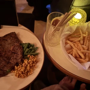 昨日急にお誘いしたけどコスプレだからって来てくれてありがとう🥺💖の写真2枚目