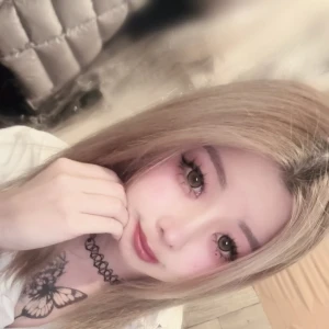 こんばんはー🎵いよなだよー♥の写真1枚目