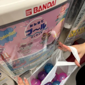 ガチャガチャの写真1枚目