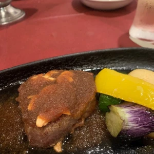 美味しいお肉食べたよー🍖♥️の写真1枚目