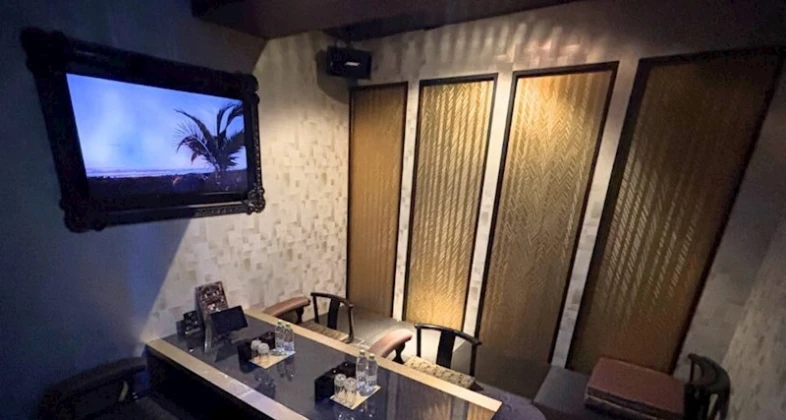 仙台・国分町キャバクラ「クラブ メット センダイ」