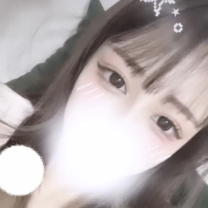 投稿遅くなっちゃったけど出勤です〜〜～！の写真1枚目