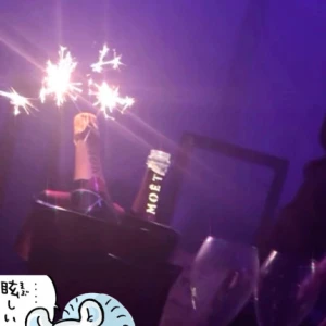 出勤です❕✩.*˚の写真1枚目